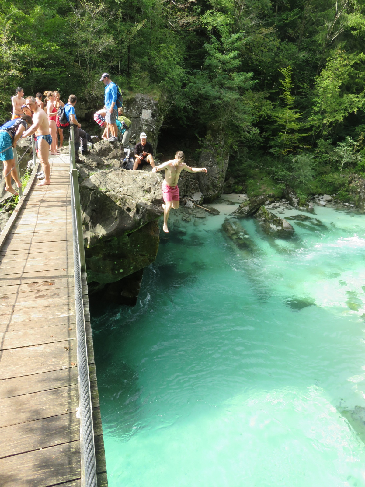 E-BIKE-adventure-soca-river-02
