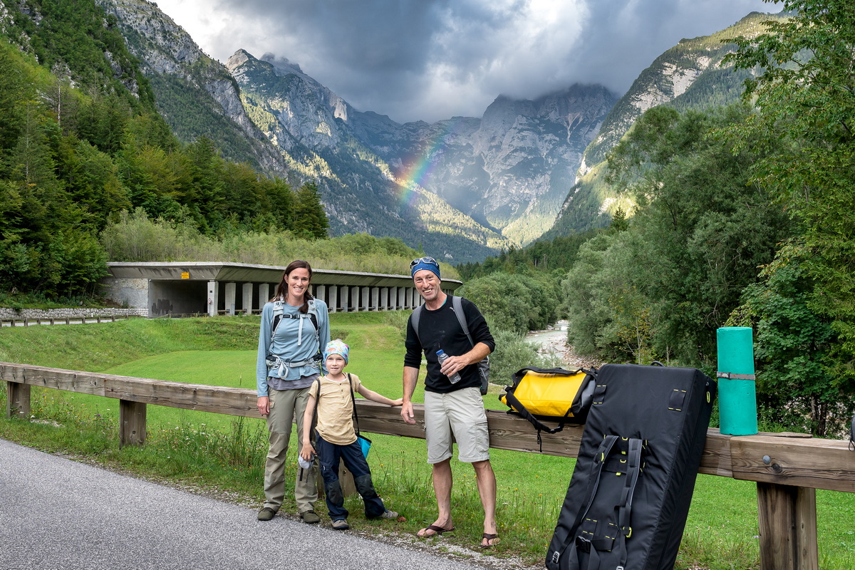 family-climbing-bovec_08