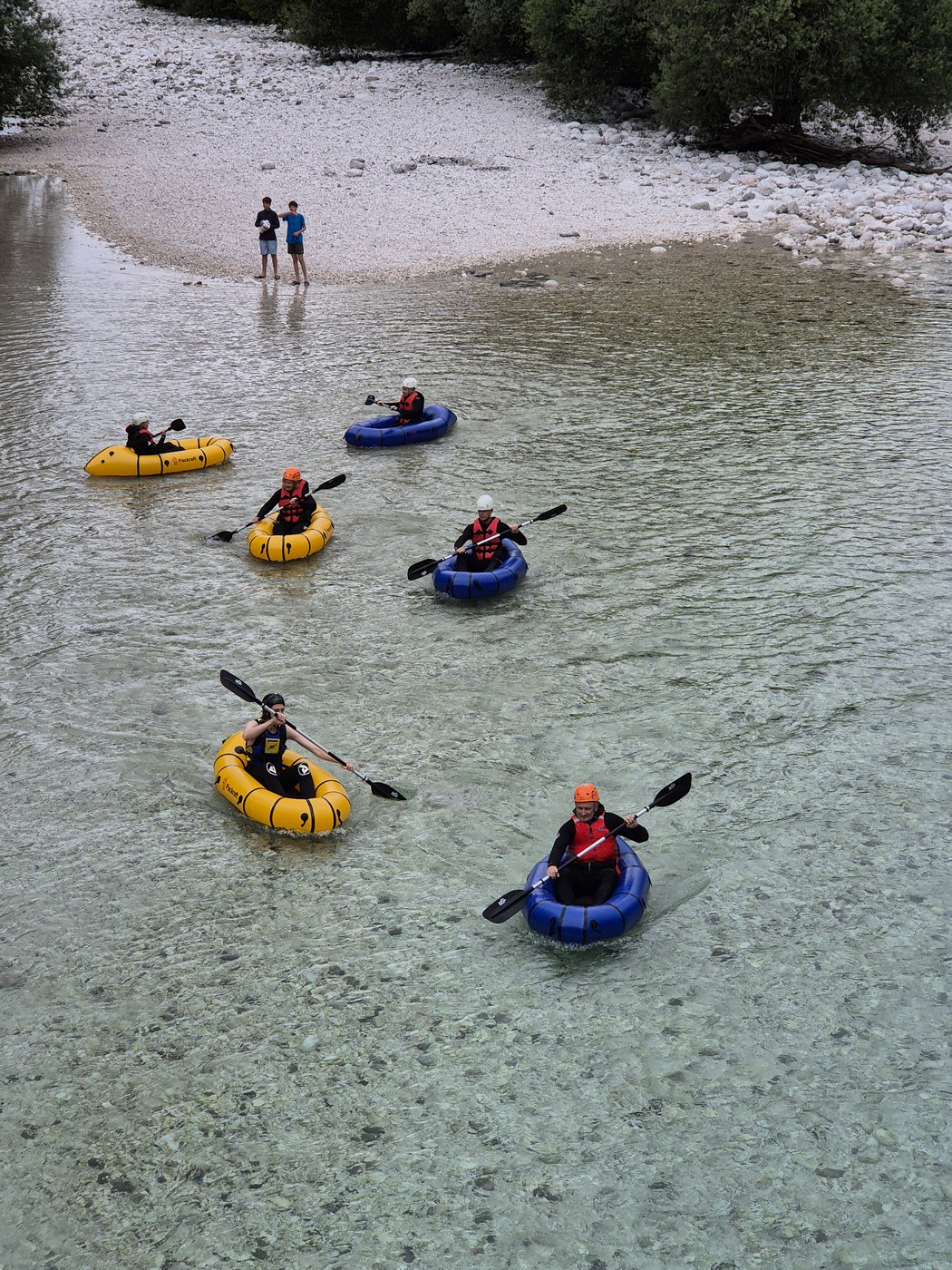 Easy-Packrafting-on-Soca _ricer_03